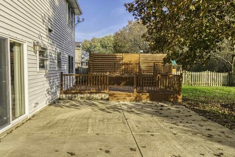 789 W Appletree Ln, Bartlett, IL 60103 photo 8