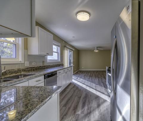 789 W Appletree Ln, Bartlett, IL 60103 photo 18