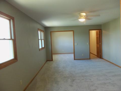 2009 Oak Forest Dr, Morris, IL 60450 photo 24