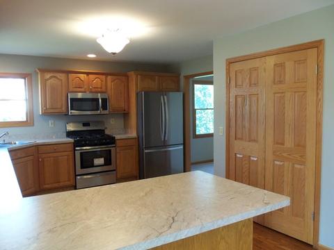 2009 Oak Forest Dr, Morris, IL 60450 photo 12