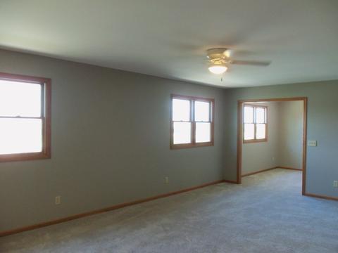 2009 Oak Forest Dr, Morris, IL 60450 photo 23