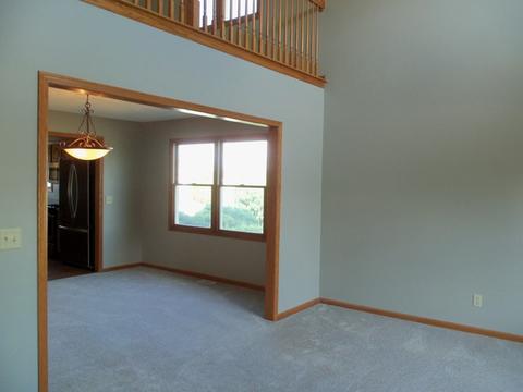 2009 Oak Forest Dr, Morris, IL 60450 photo 6