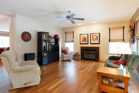 6080 Frank Dr, Hoffman Estates, IL 60192 photo 10