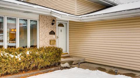 230 E Bradley St, Des Plaines, IL 60016 photo 3