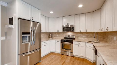 230 E Bradley St, Des Plaines, IL 60016 photo 11
