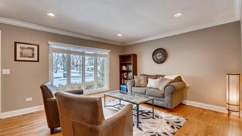 230 E Bradley St, Des Plaines, IL 60016 photo 7