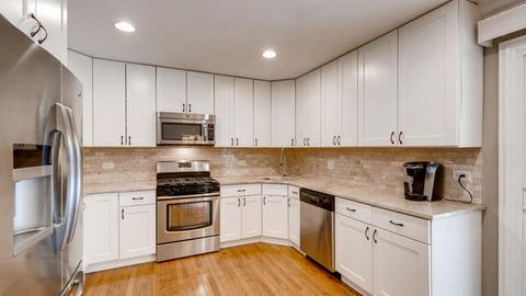 230 E Bradley St, Des Plaines, IL 60016 photo 8