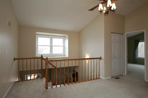 1500 Eliot Trl, Elgin, IL 60120 photo 9