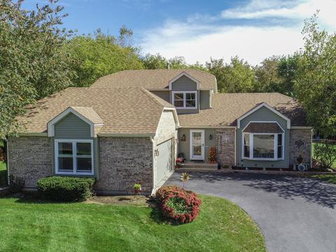 1500 Eliot Trl, Elgin, IL 60120 photo 1