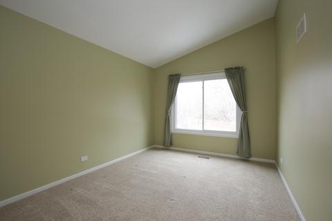 1500 Eliot Trl, Elgin, IL 60120 photo 13