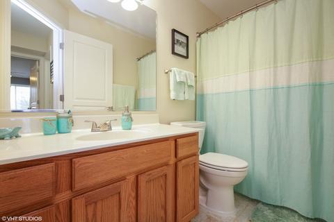 994 Mesa Dr, Elgin, IL 60123 photo 10