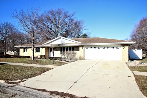 475 E 4th St, Herscher, IL 60941 photo 2