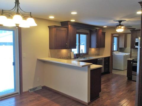 475 E 4th St, Herscher, IL 60941 photo 5