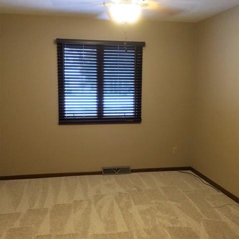 475 E 4th St, Herscher, IL 60941 photo 17