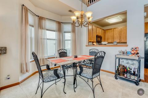 2442 Georgetown Cir, Aurora, IL 60503 photo 10