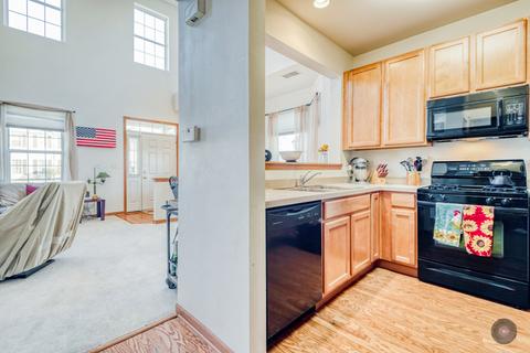 2442 Georgetown Cir, Aurora, IL 60503 photo 11