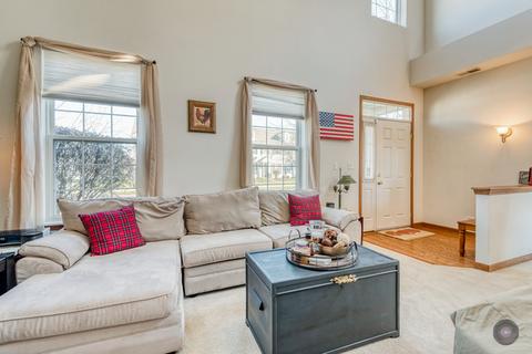 2442 Georgetown Cir, Aurora, IL 60503 photo 3