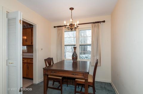 102 S Williston St, Wheaton, IL 60187 photo 5