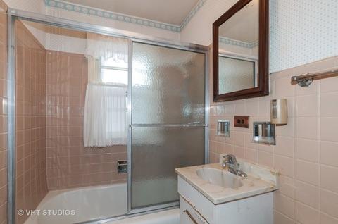 102 S Williston St, Wheaton, IL 60187 photo 8