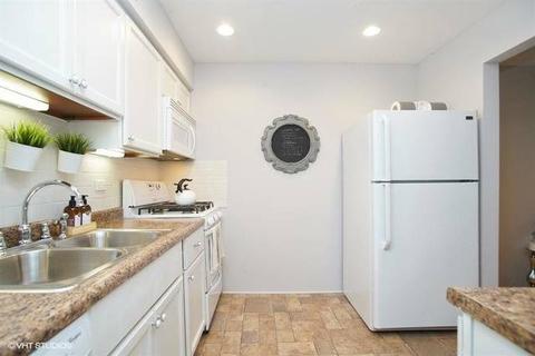 5500 Carriageway Dr #111C, Rolling Meadows, IL 60008 photo 9