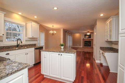 1007 Sterling Glen Cc Ct, Normal, IL 61761 photo 5