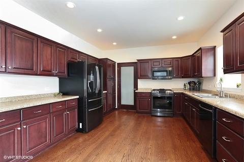 405 Maple Dr, Morris, IL 60450 photo 7