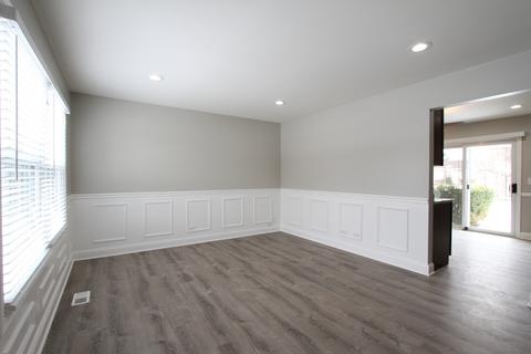 904 Molobay Ter, Bartlett, IL 60103 photo 5