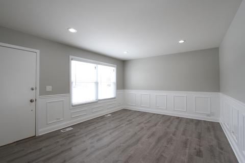 904 Molobay Ter, Bartlett, IL 60103 photo 4