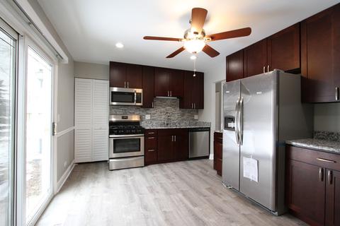 904 Molobay Ter, Bartlett, IL 60103 photo 8