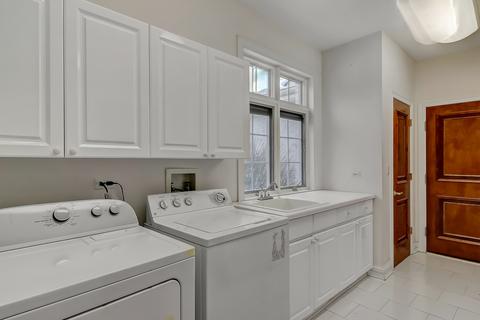 9284 Cascade Cir N, Burr Ridge, IL 60527 photo 20
