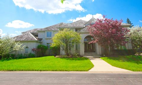 9284 Cascade Cir N, Burr Ridge, IL 60527 photo 1