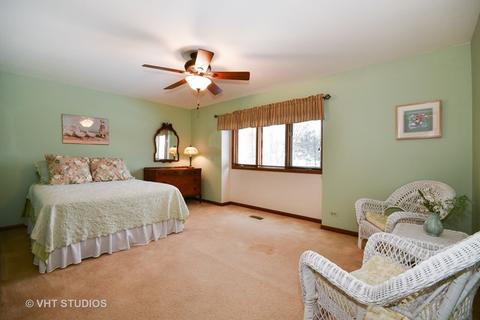 424 W Evergreen St, Wheaton, IL 60187 photo 13