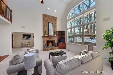 232 S Devon Ave, Bartlett, IL 60103 photo 4