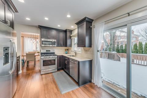 237 Willoway Dr, Naperville, IL 60540 photo 9