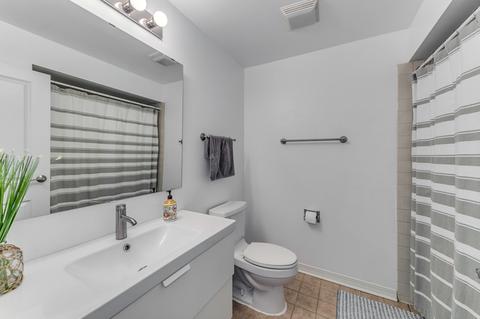 237 Willoway Dr, Naperville, IL 60540 photo 21