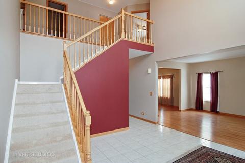 2570 Biltmore Cir, Aurora, IL 60503 photo 6