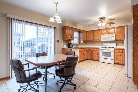 1809 Winger Dr, Plainfield, IL 60586 photo 6