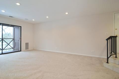 1012 Harbour Ct #2A, Wheeling, IL 60090 photo 4