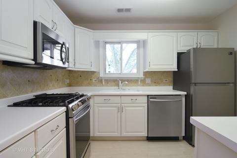 1012 Harbour Ct #2A, Wheeling, IL 60090 photo 6