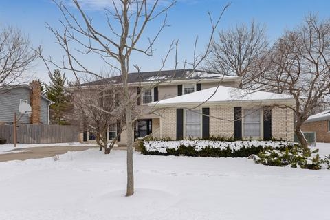 920 Summit Dr, Deerfield, IL 60015 photo 1