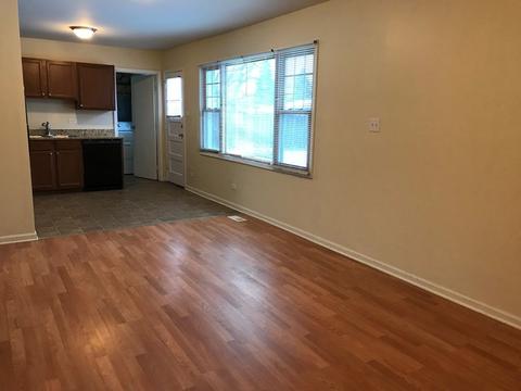 175 Washington Blvd, Hoffman Estates, IL 60169 photo 4