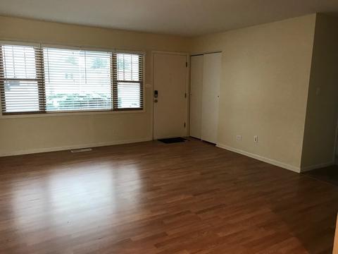 175 Washington Blvd, Hoffman Estates, IL 60169 photo 7