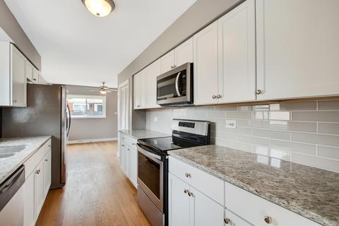 963 Clark Ln, Des Plaines, IL 60016 photo 6