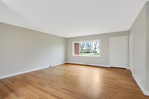 963 Clark Ln, Des Plaines, IL 60016 photo 4