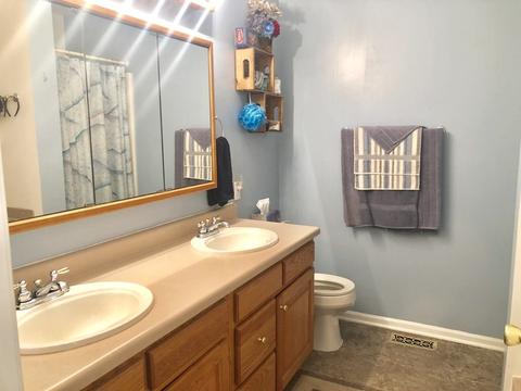 2512 Alpha Ct E, Dekalb, IL 60115 photo 11