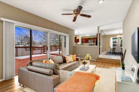 1590 Lenox Ct, Bartlett, IL 60103 photo 4