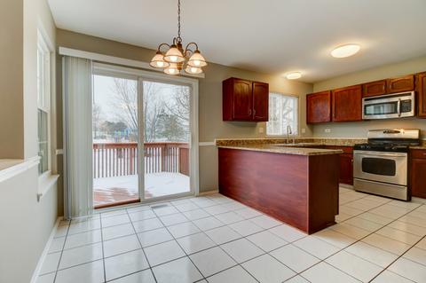 1590 Lenox Ct, Bartlett, IL 60103 photo 5