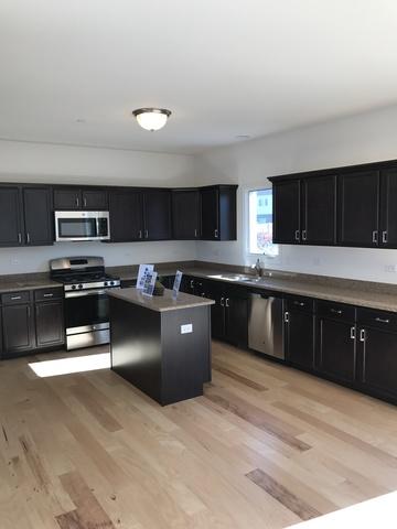 2011 Astor Ln, Addison, IL 60101 photo 2
