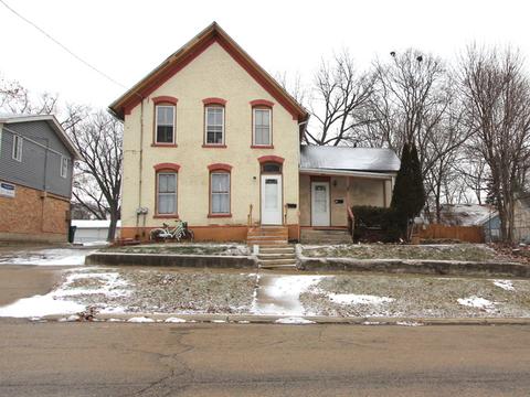 308 Washington St, Elgin, IL 60123 photo 1