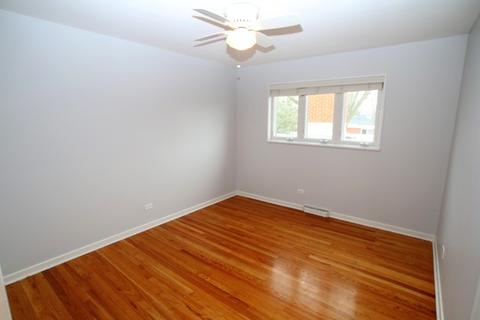 498 E Park Ave, Elmhurst, IL 60126 photo 13